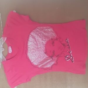 Girls red diva tshirt size medium